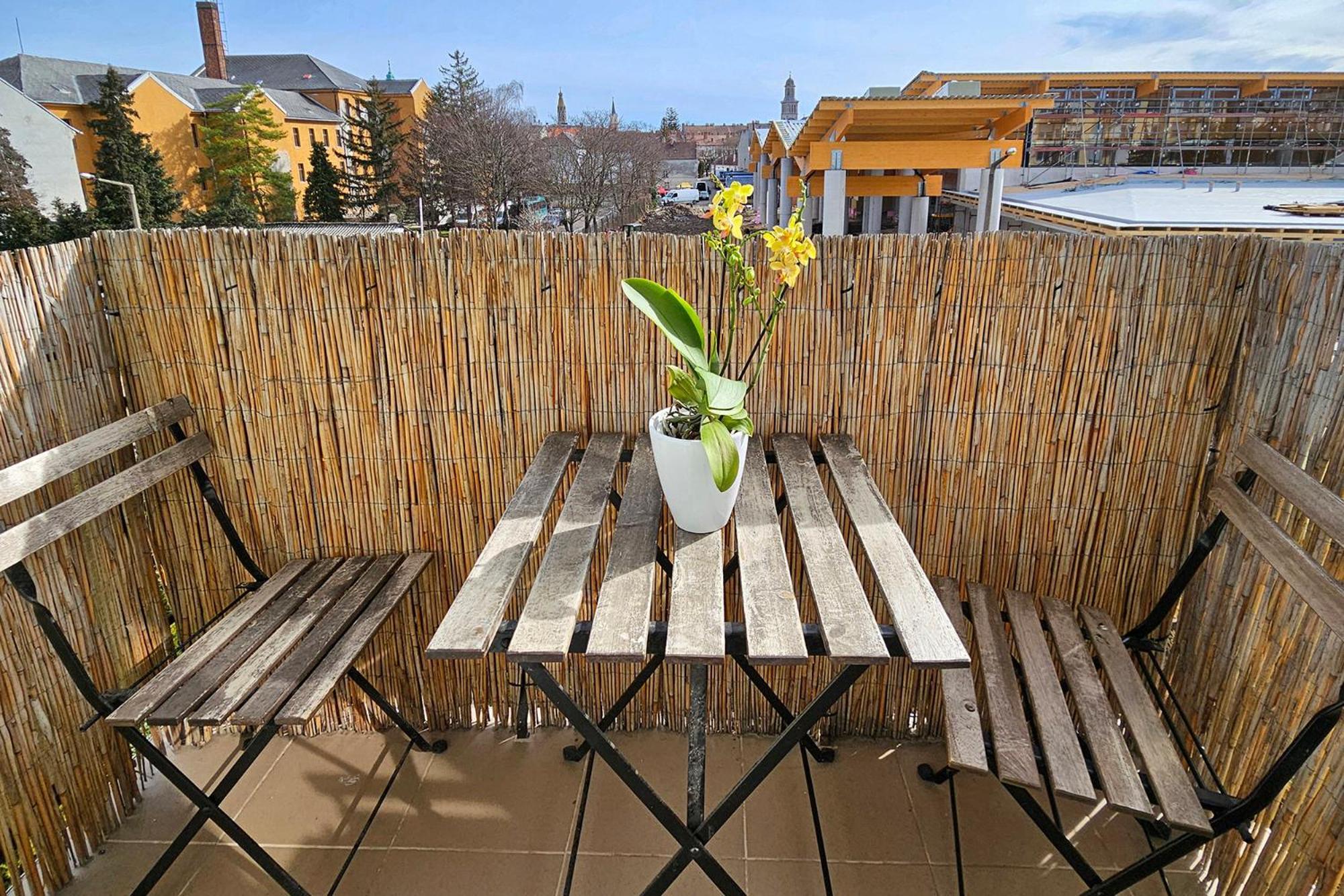 Market Apartman Sopron Eksteriør billede